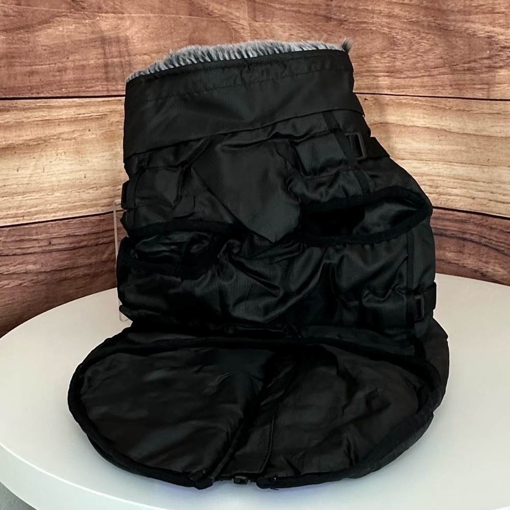 WINDPROOF DOG REFLECTIVE WINTER DOG Jacket Removable Safety Harness Snowsuit… - Picture 9 of 13
